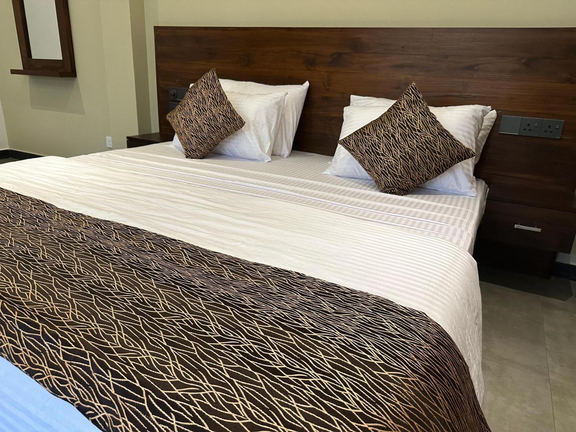 Cocos Polhena Hotel Matara Exterior foto